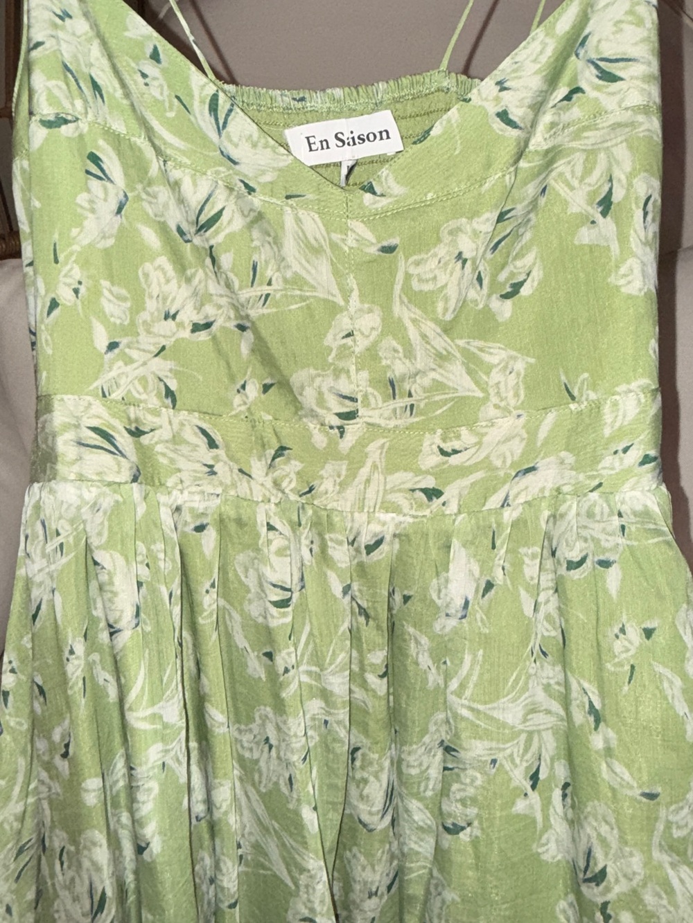 En Saison Green Floral Spaghetti-Strap Dress - Picture 2 of 8